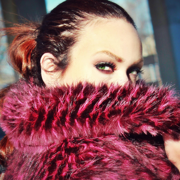 Meet your Seller/Buyer, Tammy - Picture 5 of 16